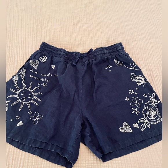 Johnny Was Pants - 😍Johnny Was Embroidered Linen Shorts with Affirmations. Great preloved condition
